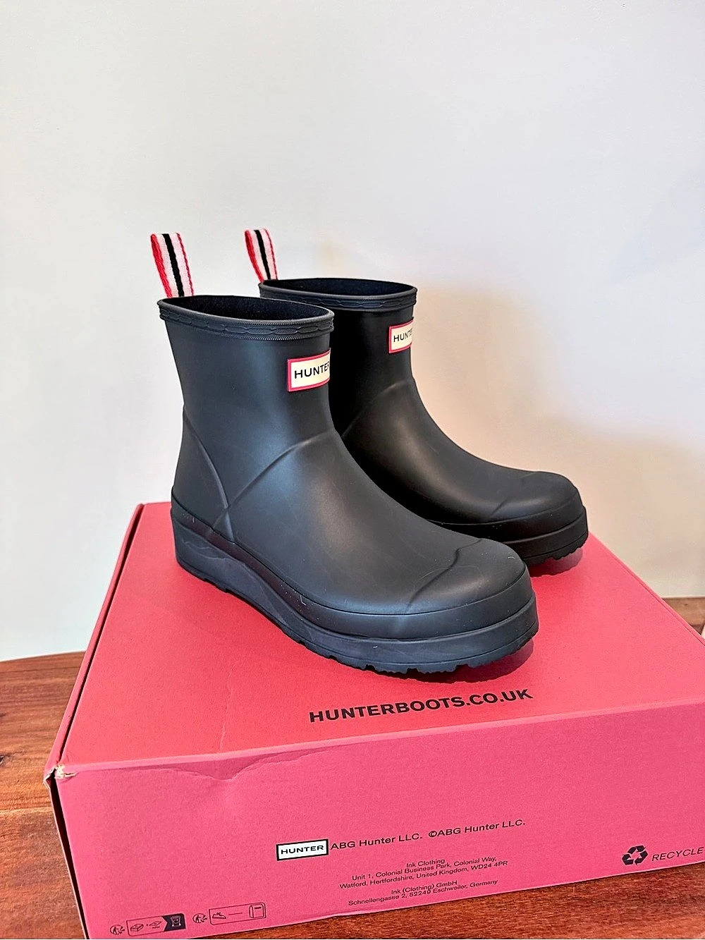 Hunter Women's Play Chelsea Neoprene Boot Rain Boots in Black